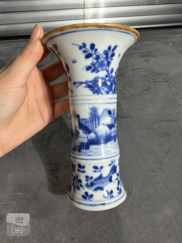 清康熙青花山水人物纹竹节型小花觚 - 图2